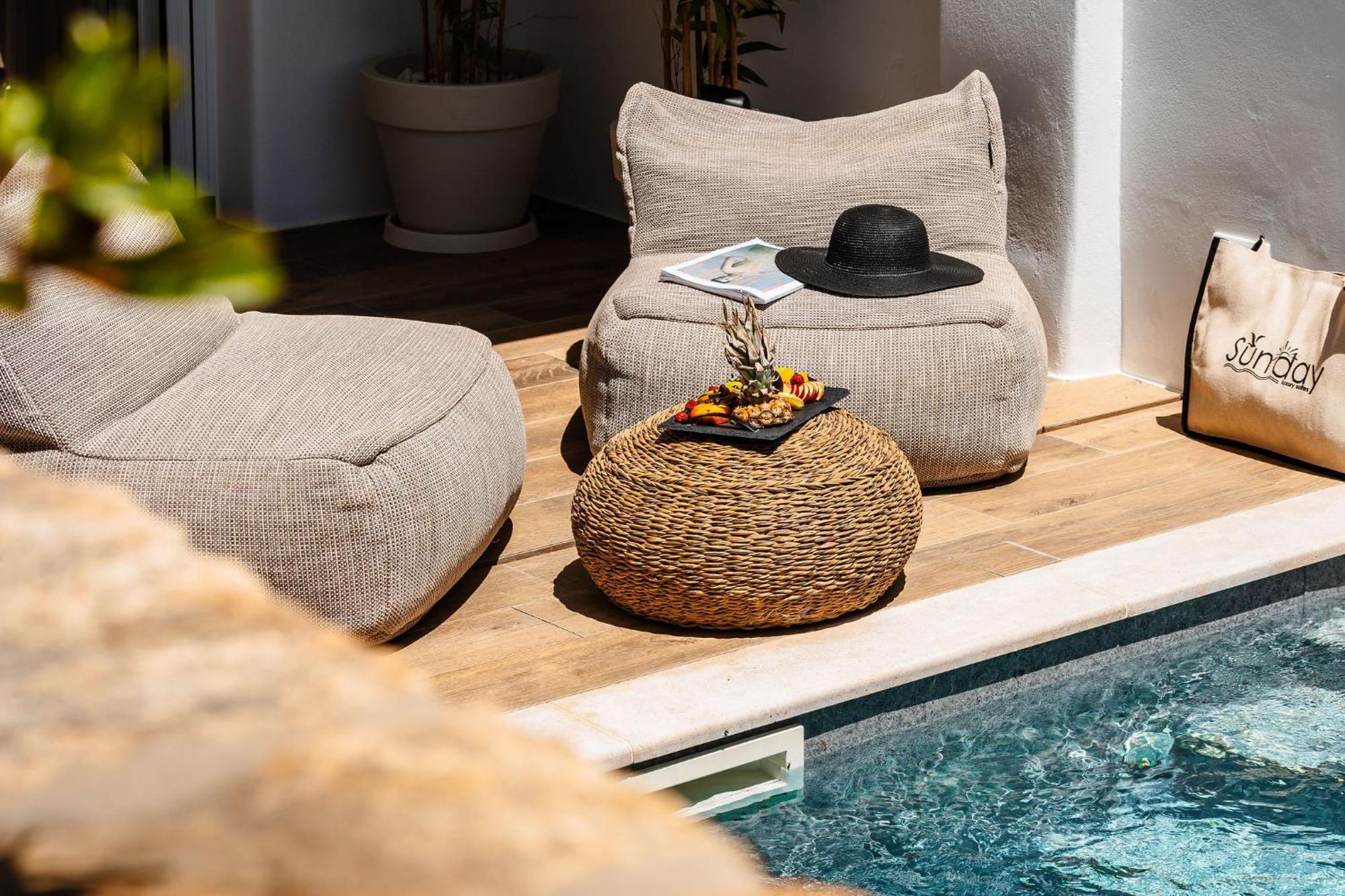 Sunday Luxury Suites Agia Anna  Luaran gambar