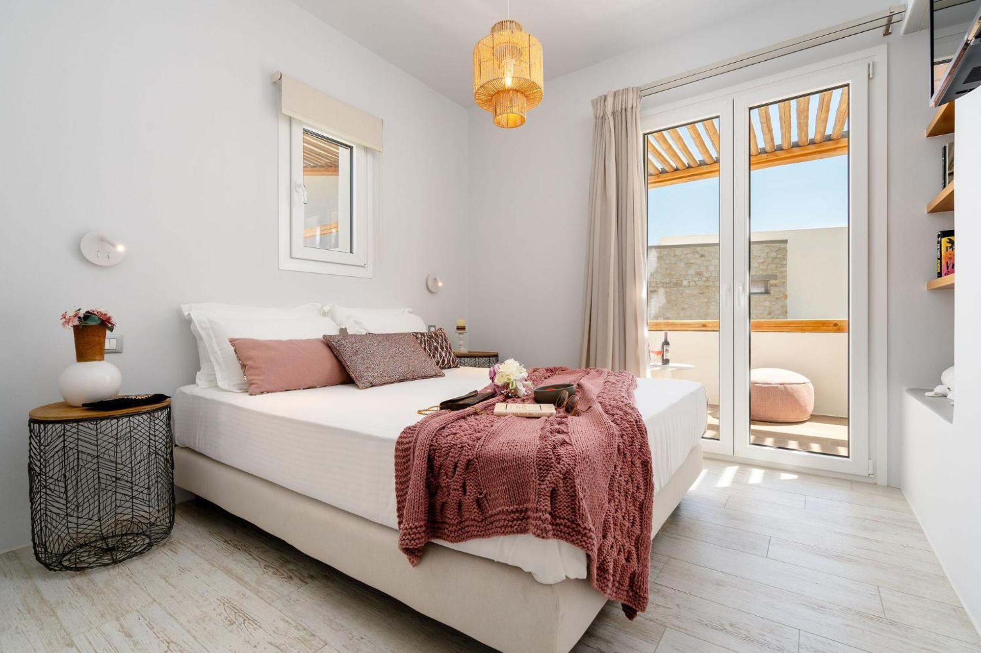 Sunday Luxury Suites Agia Anna  Luaran gambar
