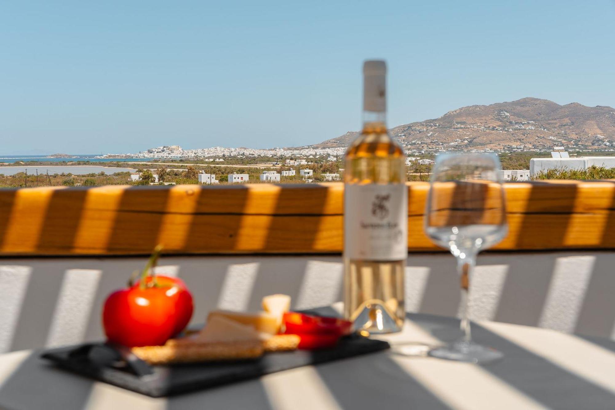 Sunday Luxury Suites Agia Anna  Luaran gambar